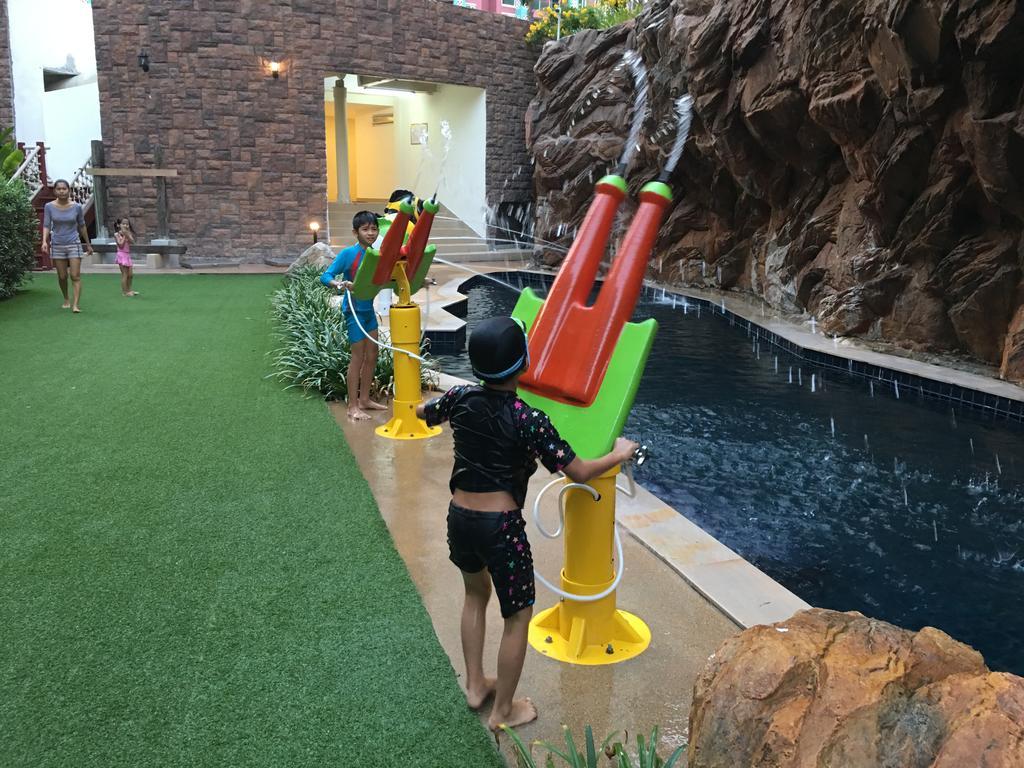 Grand Caribbean Resort Jomtian פאטאיה מראה חיצוני תמונה