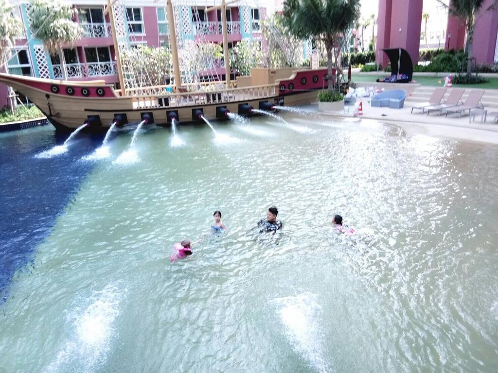 Grand Caribbean Resort Jomtian פאטאיה מראה חיצוני תמונה