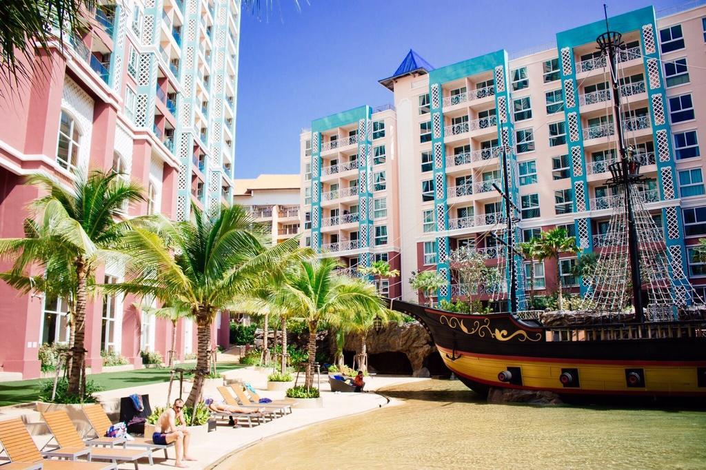 Grand Caribbean Resort Jomtian פאטאיה מראה חיצוני תמונה